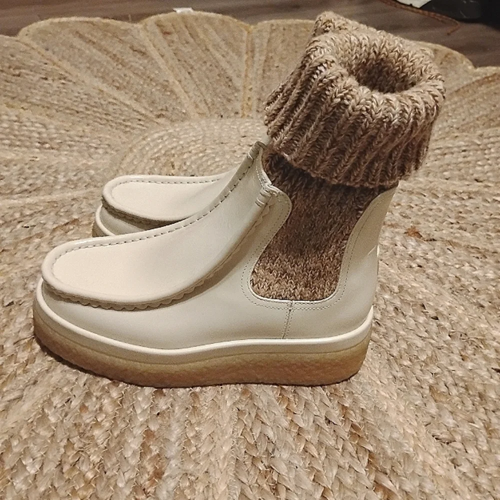 Chloe Cream and Tan Platform Chelsea Boots